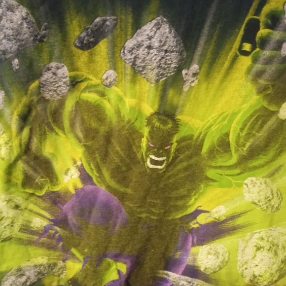 Marvel incredible Hulk shirt - Picture 3 of 4